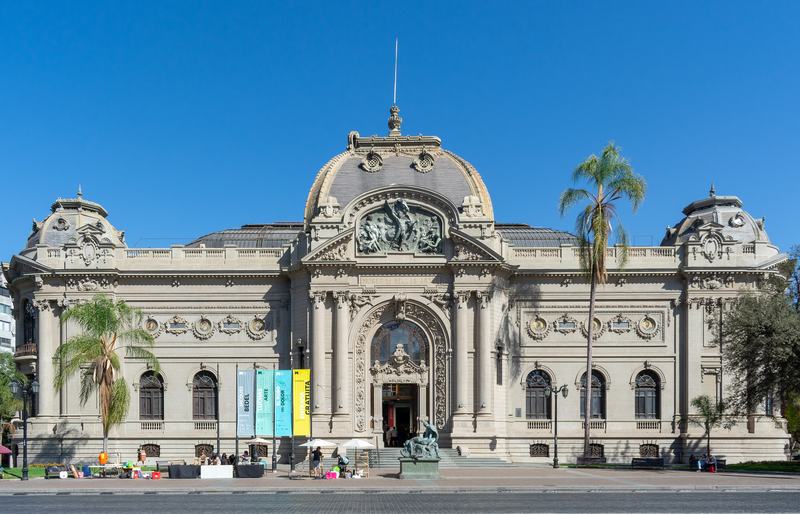 Museo_Nacional_de_Bellas_Artes,_Santiago