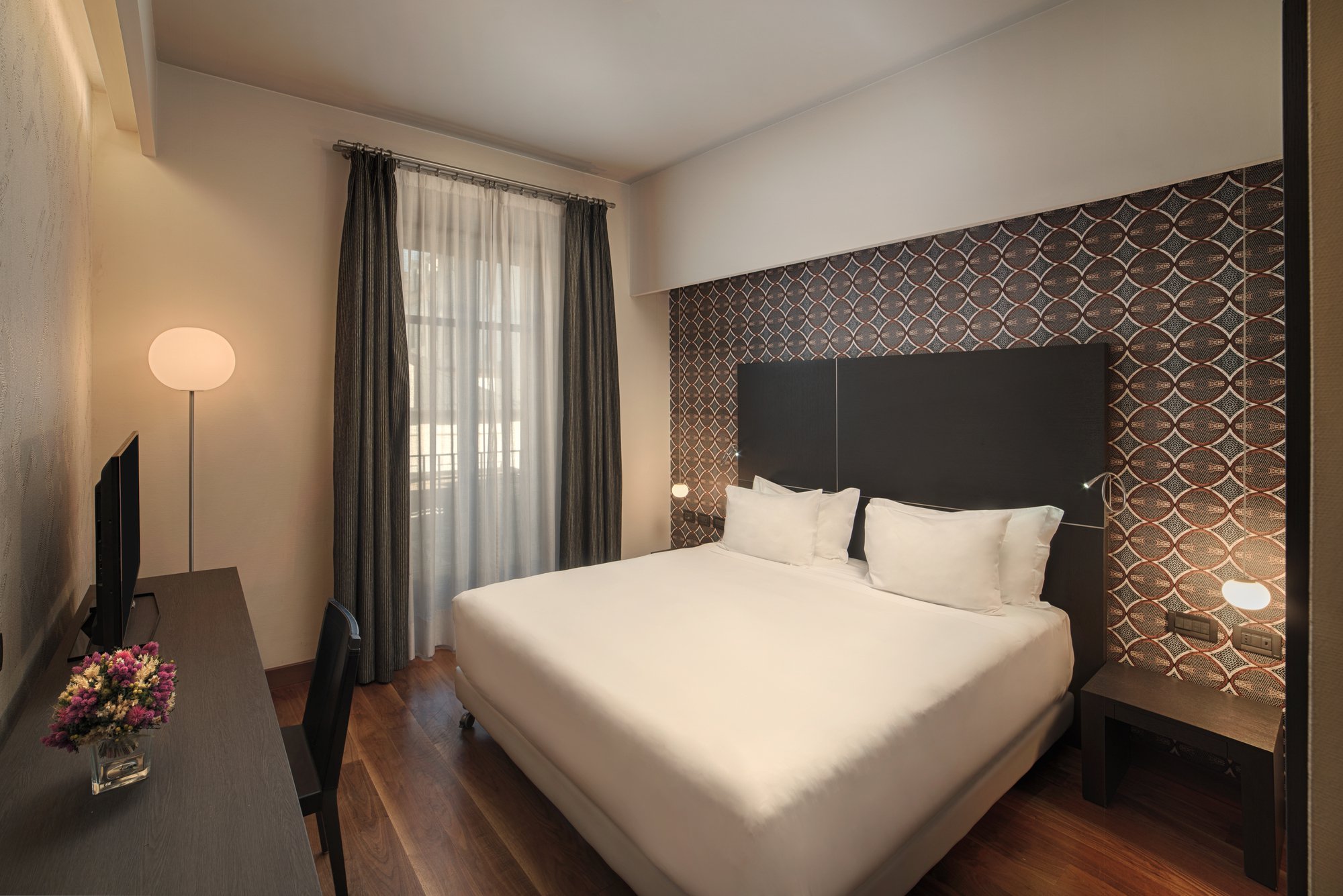 NH_Collection_Santo_Stefano_Room_Superior_Window